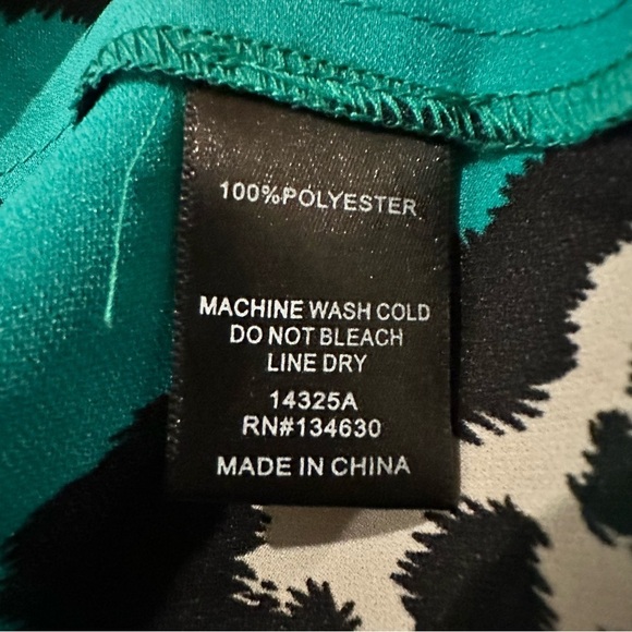 Anthropologie Sunday In Brooklyn Green Cheetah Print Sleeveless Blouse Small - Picture 7 of 8